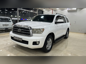 Toyota  Sequoia  Limited  2012  Automatic  583,000 Km  8 Cylinder  Four Wheel Drive (4WD)  SUV  White