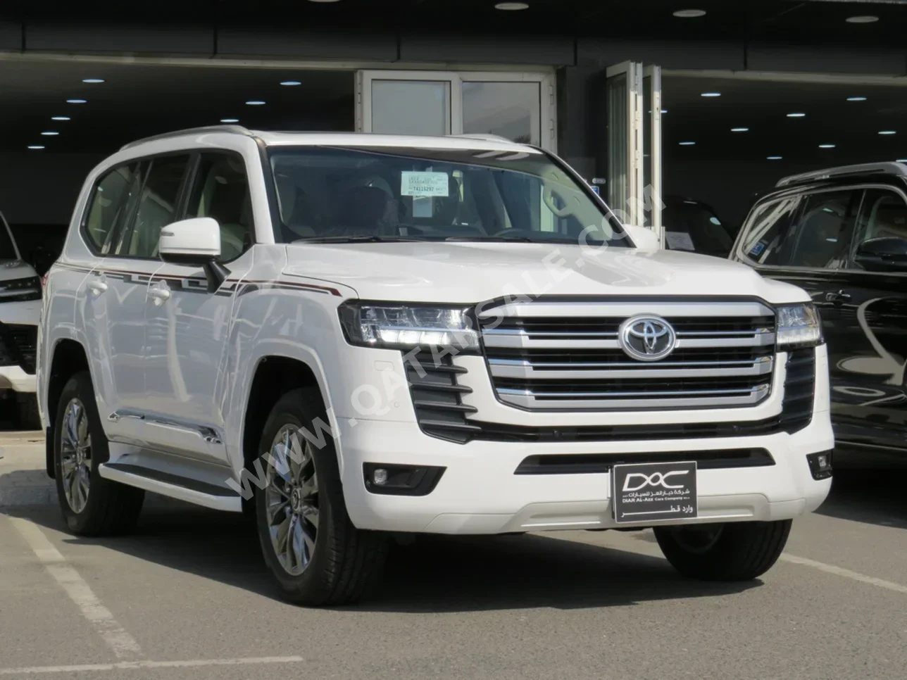 تويوتا  لاند كروزر  جي اكس ار  2026  اوتوماتيك  0 كم  6 سلندر  دفع رباعي  اس يو في  أبيض  تحت الضمان