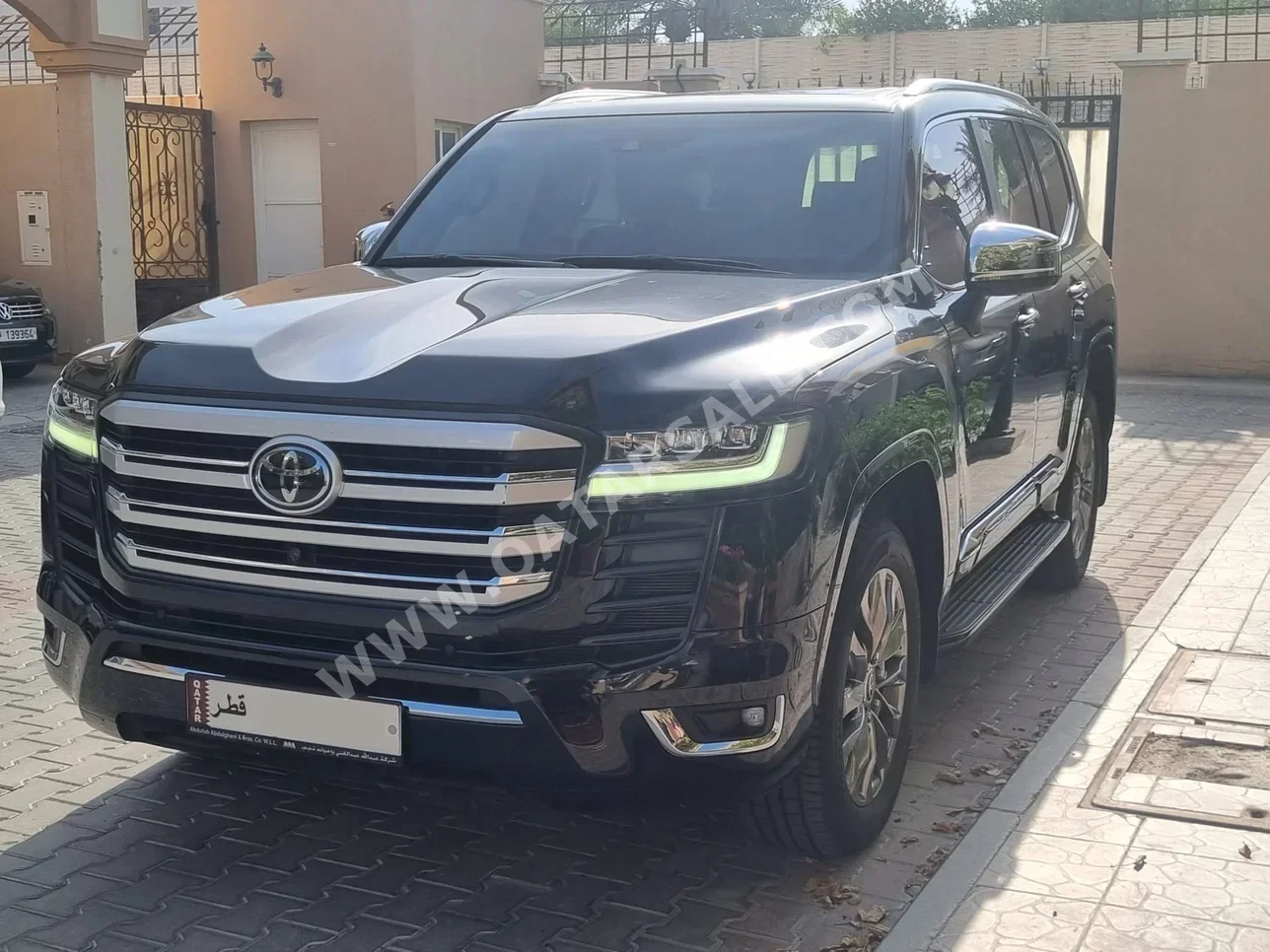 Toyota Land Cruiser VXR Twin Turbo 2023 Automatic 42,700 Km 6 Cylinder Four Wheel Drive (4WD) SUV Black With Warranty
