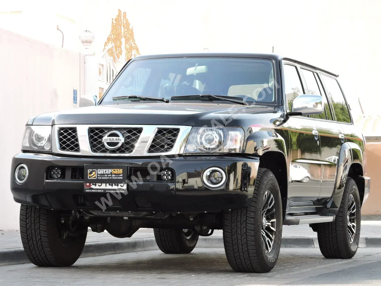 نيسان باترول سفاري 2024 اوتوماتيك 2,900 كم 6 سلندر دفع رباعي اس يو في أسود تحت الضمان