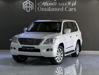 Lexus  LX  570  2009  Automatic  288,000 Km  8 Cylinder  Four Wheel Drive (4WD)  SUV  White