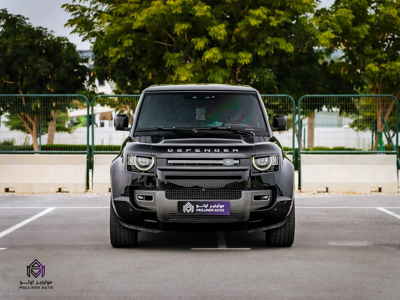 Land Rover  Defender  110 HSE  2023  Automatic  47,000 Km  8 Cylinder  Four Wheel Drive (4WD)  SUV  Black  With Warranty