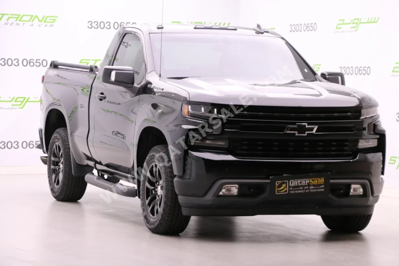 Chevrolet  Silverado  RST  2020  Automatic  51,000 Km  8 Cylinder  Four Wheel Drive (4WD)  Pick Up  Black