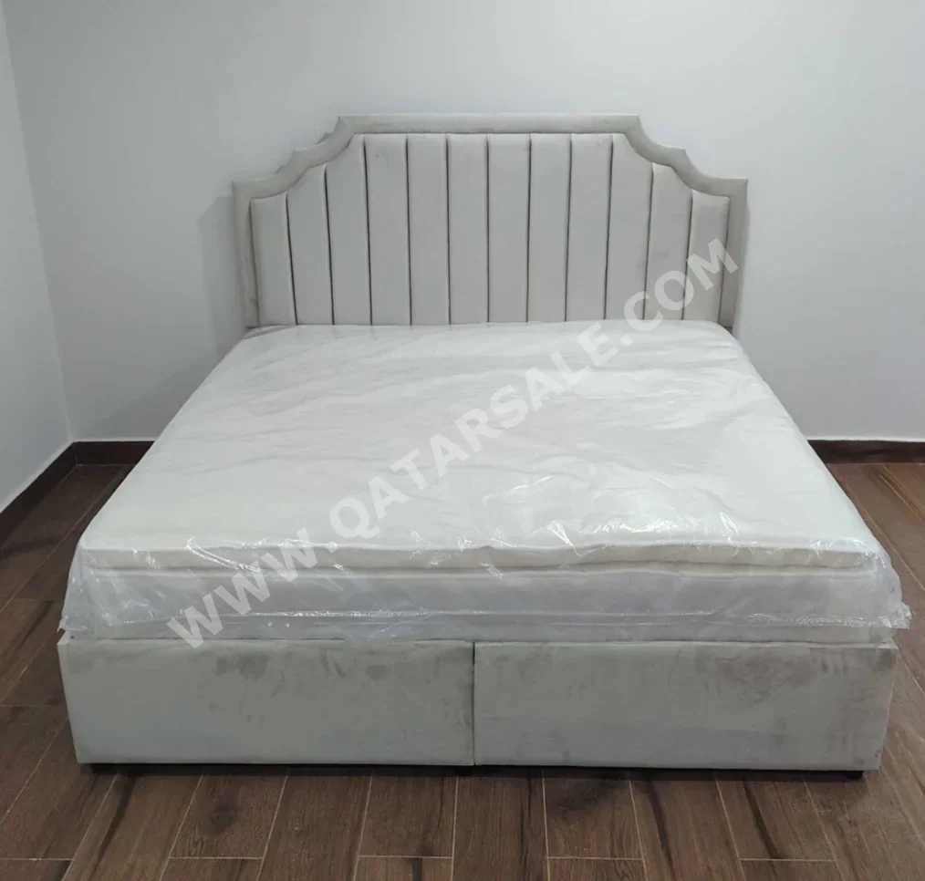 Beds - Lifestyle  - King  - Yellow  - Mattress Included