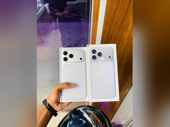 Mobile Phones Apple  - Iphone 17  - Pro Max  - Silver  - 256 GB