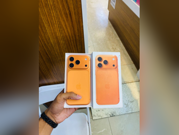 Mobile Phones Apple  - Iphone 17  - Pro Max  - Orange  - 256 GB