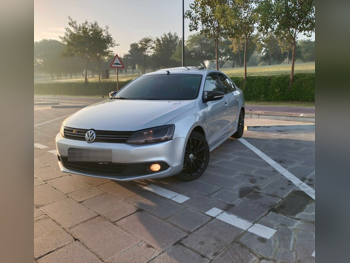 Volkswagen  Jetta  SEL  2014  Automatic  110,600 Km  4 Cylinder  Front Wheel Drive (FWD)  Sedan  Silver