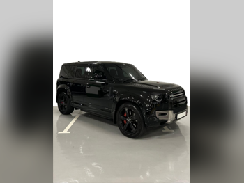 Land Rover  Defender  110 X  2021  Automatic  118,000 Km  6 Cylinder  Four Wheel Drive (4WD)  SUV  Black  With Warranty