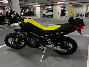 ابريليا  توارق 660 -  2022 - اللون أصفر