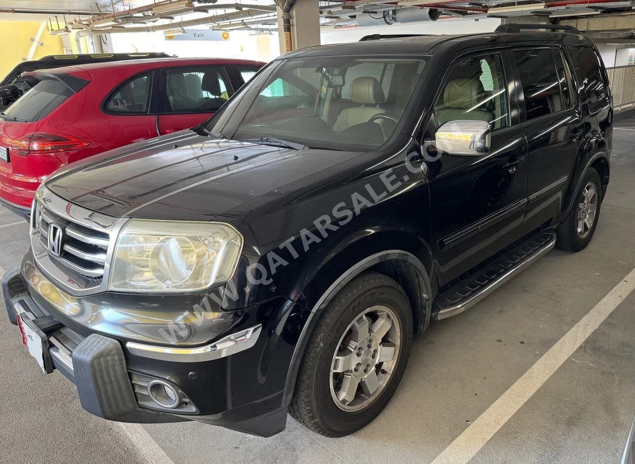 هوندا  بايلوت  تورينغ  2015  اوتوماتيك  157,000 كم  6 سلندر  دفع رباعي  اس يو في  أسود