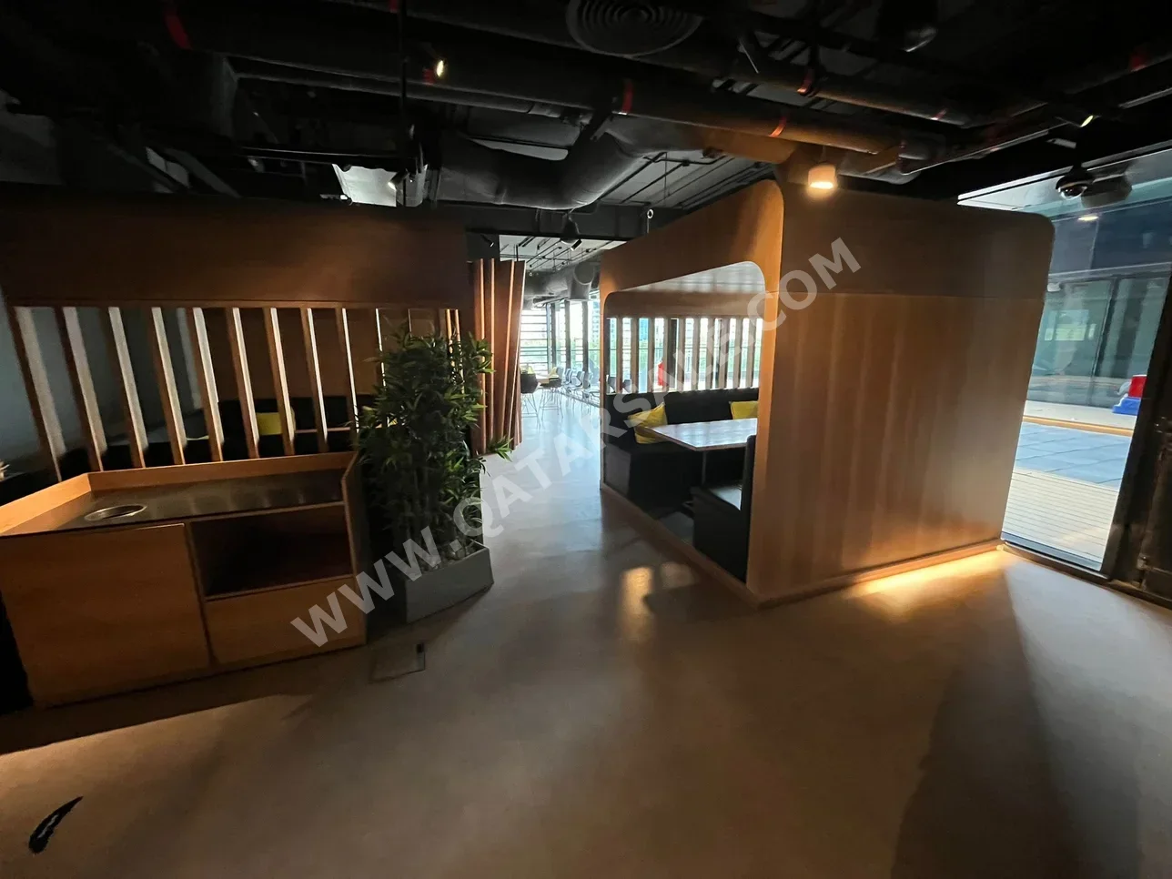 مكاتب تجارية - غير مفروشة  - الدوحة  - المطار القديم