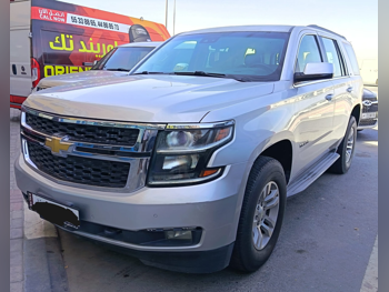 Chevrolet  Tahoe  2015  Automatic  245,000 Km  8 Cylinder  Four Wheel Drive (4WD)  SUV  Silver