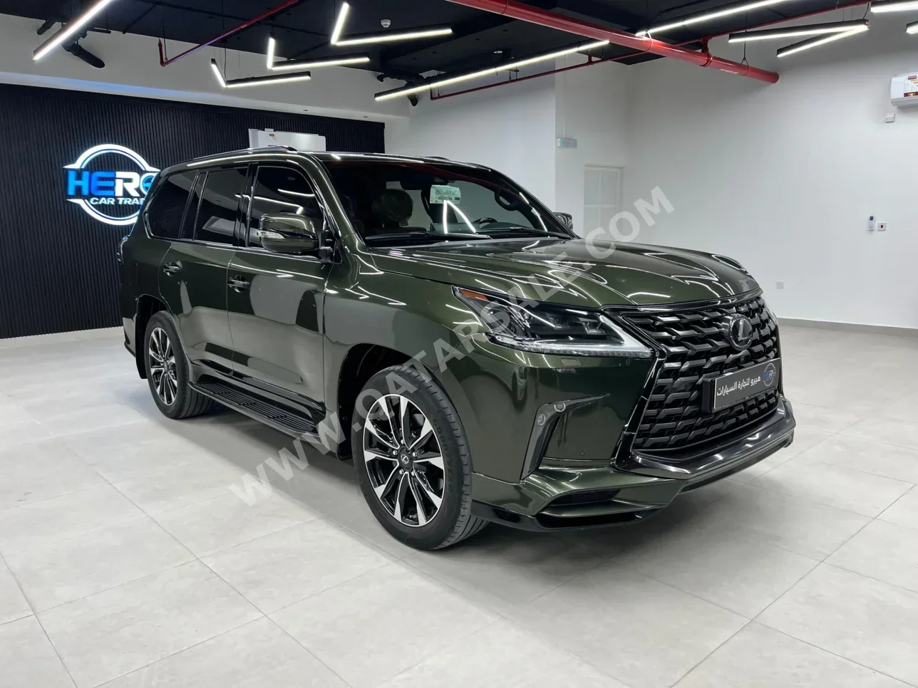 لكزس ال اكس 570 اس بلاك ايديشن 2021 اوتوماتيك 97,000 كم 8 سلندر دفع رباعي اس يو في أخضر