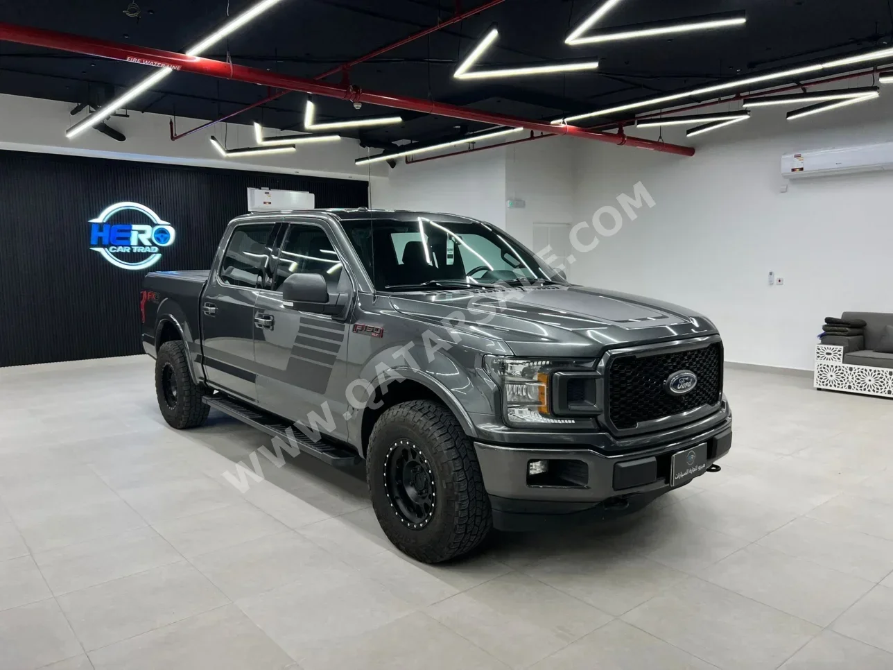فورد أف 150 اكس ال تي 2020 اوتوماتيك 156,000 كم 6 سلندر دفع رباعي بيكب رمادي