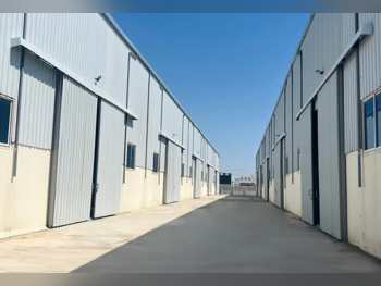 مخازن و مستودعات - الوكرة  - بركة العوامر  -المساحة: 750 متر مربع