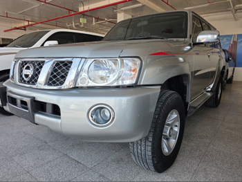 نيسان  باترول  سفاري  2022  اوتوماتيك  124,000 كم  6 سلندر  دفع رباعي  اس يو في  فضي