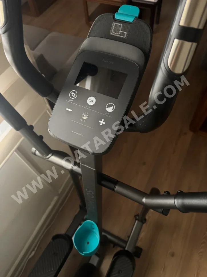 أجهزة اللياقة البدنية - ايليبتيكال  - دوميوس