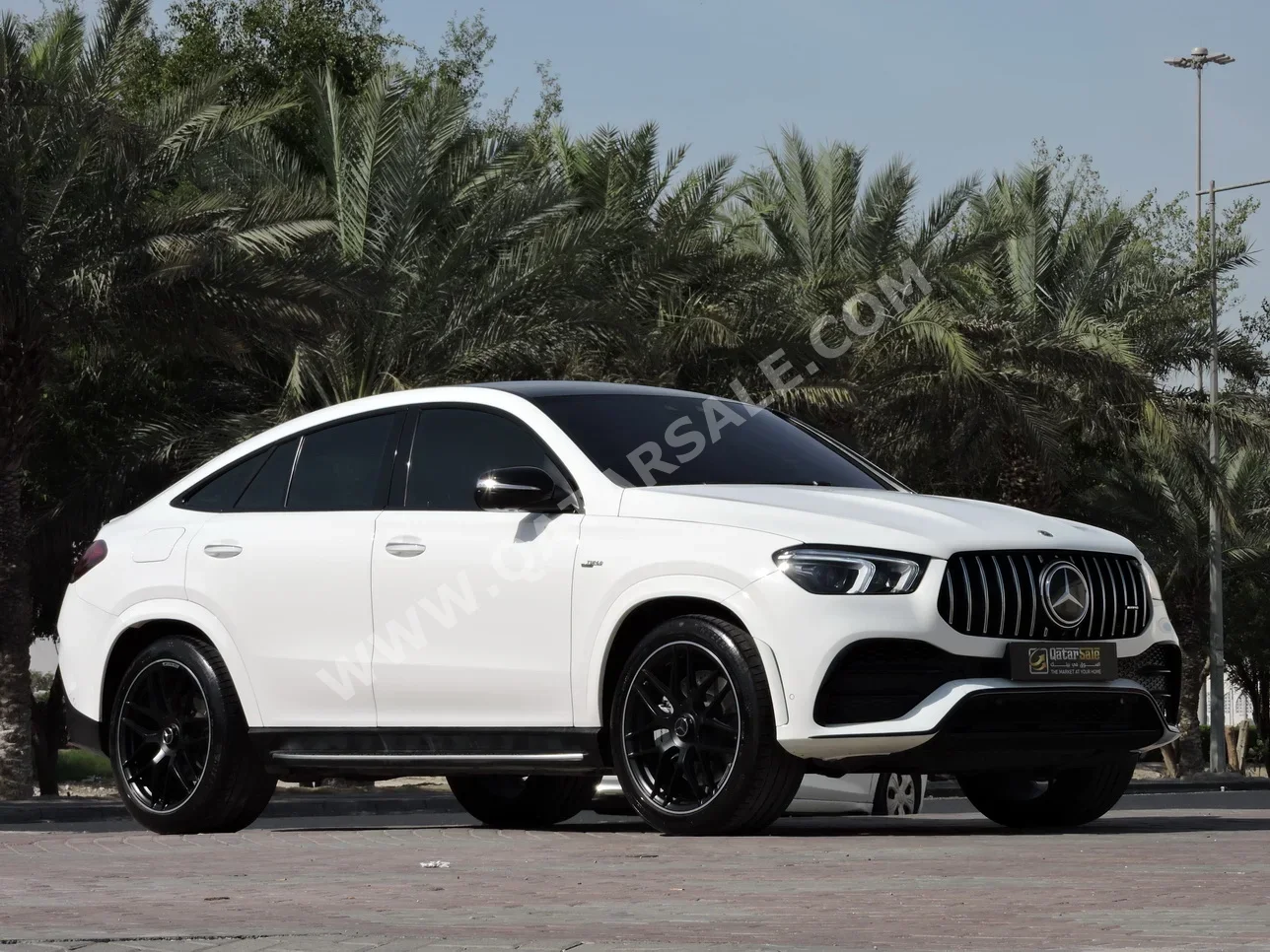 مرسيدس - بنز  جي ال اي  53 اي ام جي  2023  اوتوماتيك  17,000 كم  6 سلندر  دفع رباعي  اس يو في  أبيض  تحت الضمان