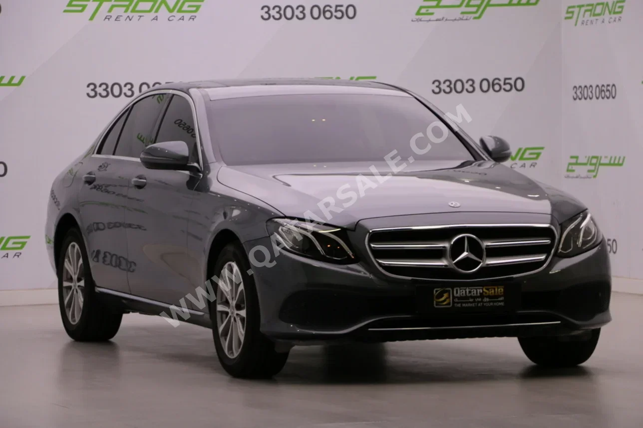 مرسيدس - بنز  اي - كلاس  200  2018  اوتوماتيك  95,000 كم  4 سلندر  دفع خلفي  سيدان  رمادي