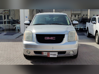 GMC  Yukon  2013  Automatic  315,000 Km  8 Cylinder  Four Wheel Drive (4WD)  SUV  Silver
