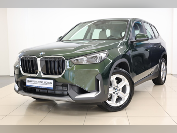 بي ام دبليو  الفئة - اكس  اكس 1  2025  اوتوماتيك  400 كم  4 سلندر  دفع رباعي  اس يو في  أخضر  تحت الضمان