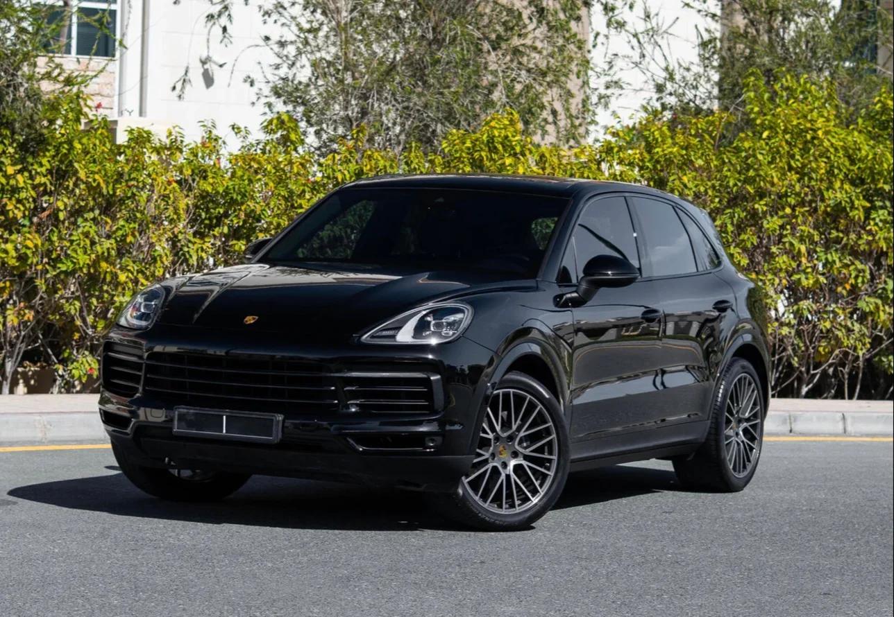 Porsche  Cayenne  2020  Automatic  50,000 Km  6 Cylinder  Four Wheel Drive (4WD)  SUV  Black