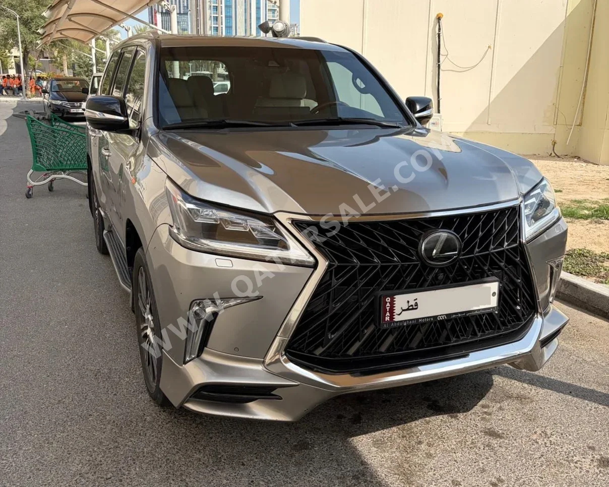 Lexus LX 570 2019 Automatic 226,000 Km 8 Cylinder Four Wheel Drive (4WD) SUV Sonic Titanium