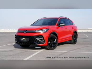 Volkswagen  Tiguan  R-Line  2025  Automatic  15,000 Km  4 Cylinder  Front Wheel Drive (FWD)  SUV  Red  With Warranty