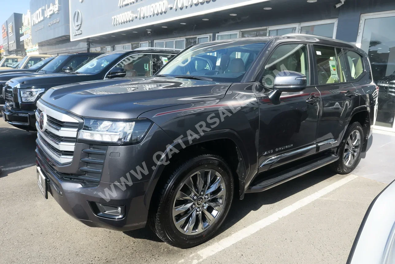 Toyota Land Cruiser GXR 2025 Automatic 0 Km 6 Cylinder Four Wheel Drive (4WD) SUV Gray With Warranty