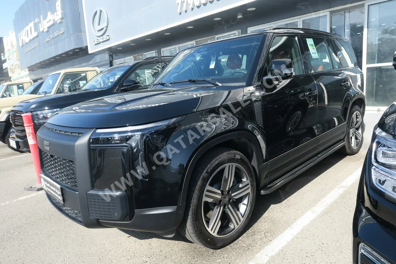 Rox Motor  Jishi  01  2026  Automatic  0 Km  4 Cylinder  Four Wheel Drive (4WD)  SUV  Black  With Warranty