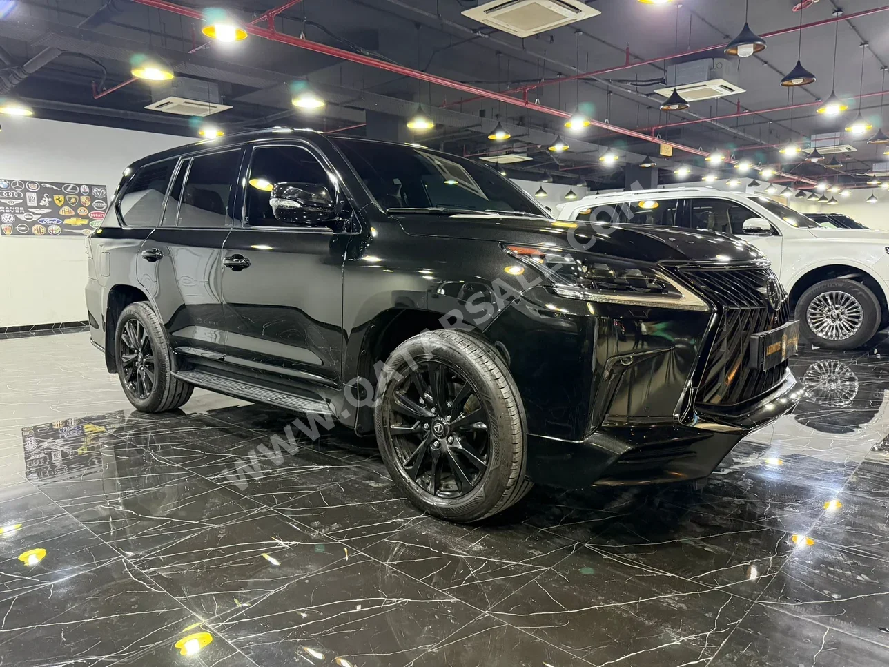 Lexus LX 570 2020 Automatic 189,000 Km 8 Cylinder Four Wheel Drive (4WD) SUV Black