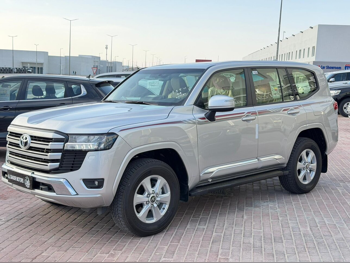 Toyota  Land Cruiser  GXR  2025  Automatic  0 Km  6 Cylinder  Four Wheel Drive (4WD)  SUV  Silver  With Warranty