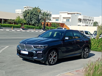 BMW  X-Series  X6  2022  Automatic  64,000 Km  6 Cylinder  Four Wheel Drive (4WD)  SUV  Gray  With Warranty