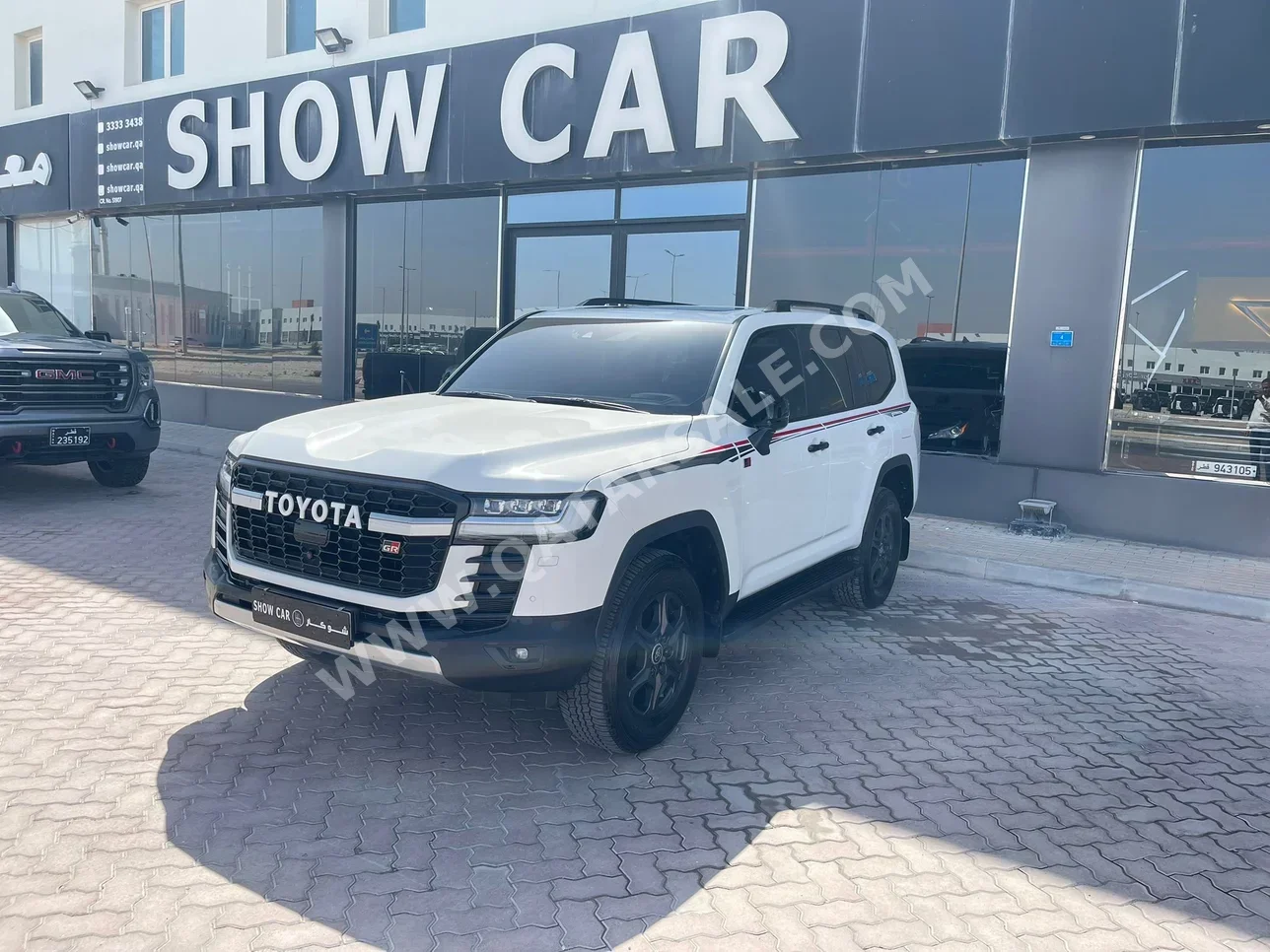 Toyota  Land Cruiser  GR Sport Twin Turbo  2023  Automatic  49,000 Km  6 Cylinder  Four Wheel Drive (4WD)  SUV  White  With Warranty