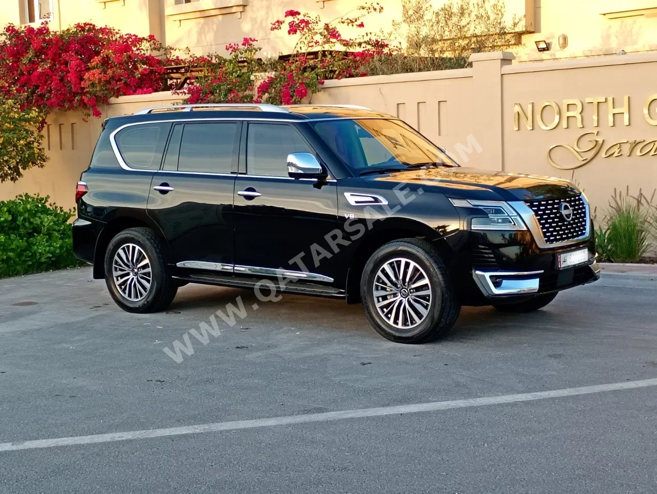 Nissan  Patrol  Platinum  2020  Automatic  12,000 Km  8 Cylinder  Four Wheel Drive (4WD)  SUV  Black