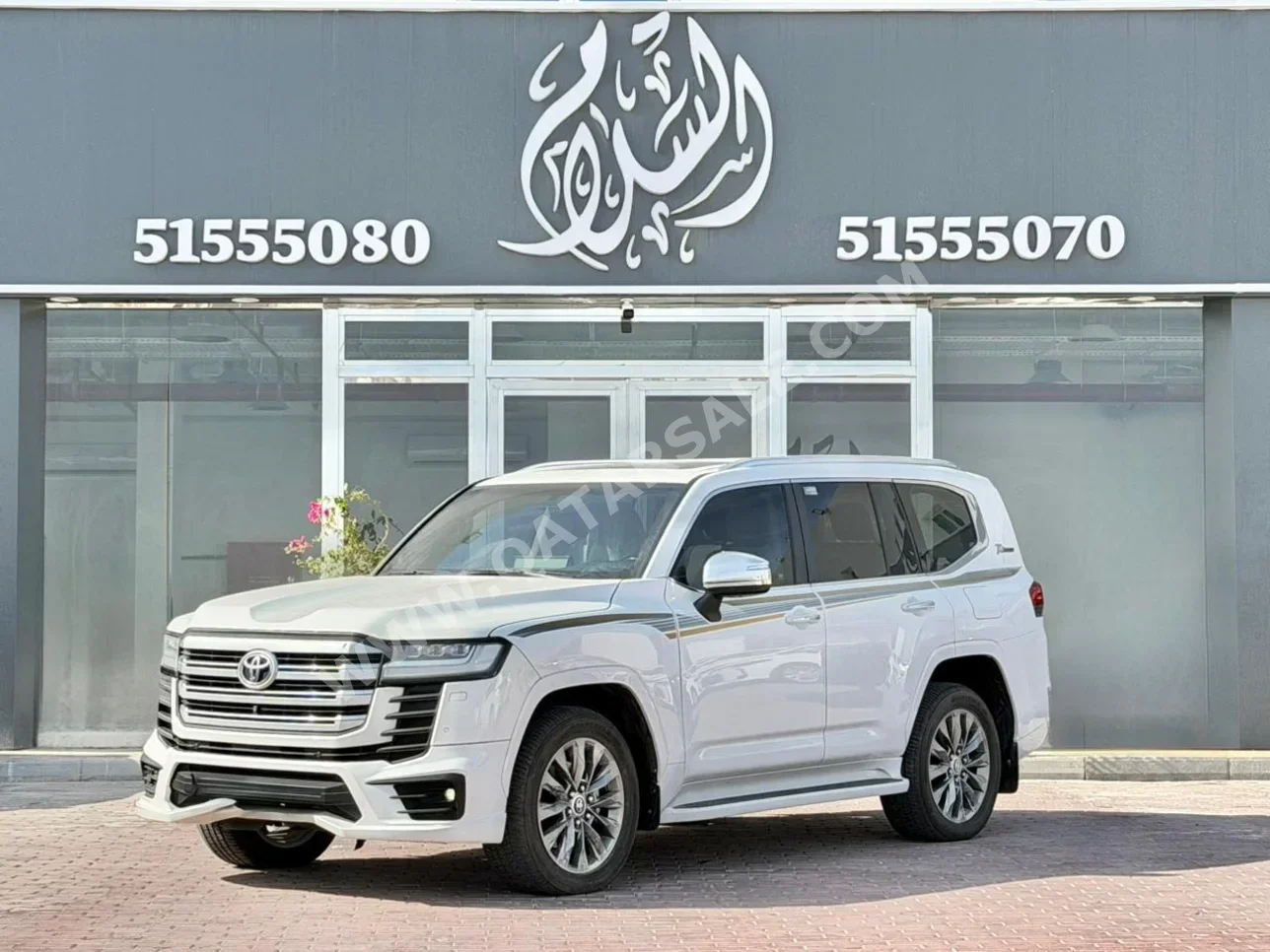 Toyota  Land Cruiser  VXR Twin Turbo  2022  Automatic  245,000 Km  6 Cylinder  Four Wheel Drive (4WD)  SUV  White