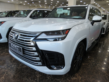 لكزس  ال اكس  600 لكجري  2026  اوتوماتيك  0 كم  6 سلندر  دفع رباعي  اس يو في  أبيض  تحت الضمان