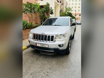 Jeep Grand Cherokee Limited Edition 2012 Automatic 152,000 Km 8 Cylinder Four Wheel Drive (4WD) SUV Silver