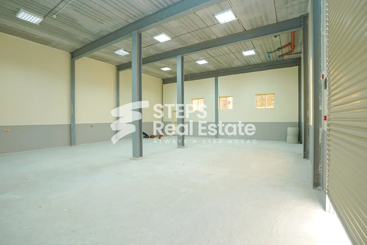 Warehouses & Stores - Al Rayyan  - Industrial Area  -Area Size: 2000 Square Meter
