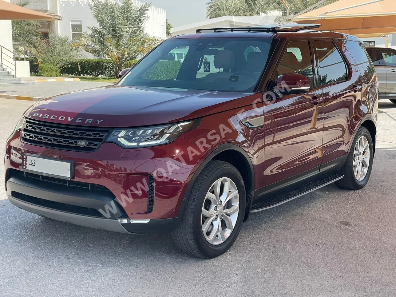 Land Rover  Discovery  Sport  2017  Automatic  160,000 Km  6 Cylinder  Four Wheel Drive (4WD)  SUV  Maroon