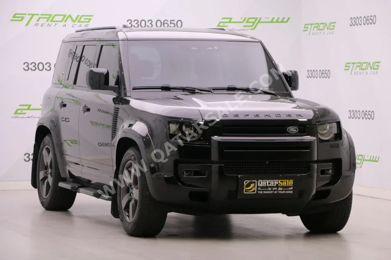 Land Rover  Defender  110 HSE  2022  Automatic  125,000 Km  6 Cylinder  Four Wheel Drive (4WD)  SUV  Black  With Warranty