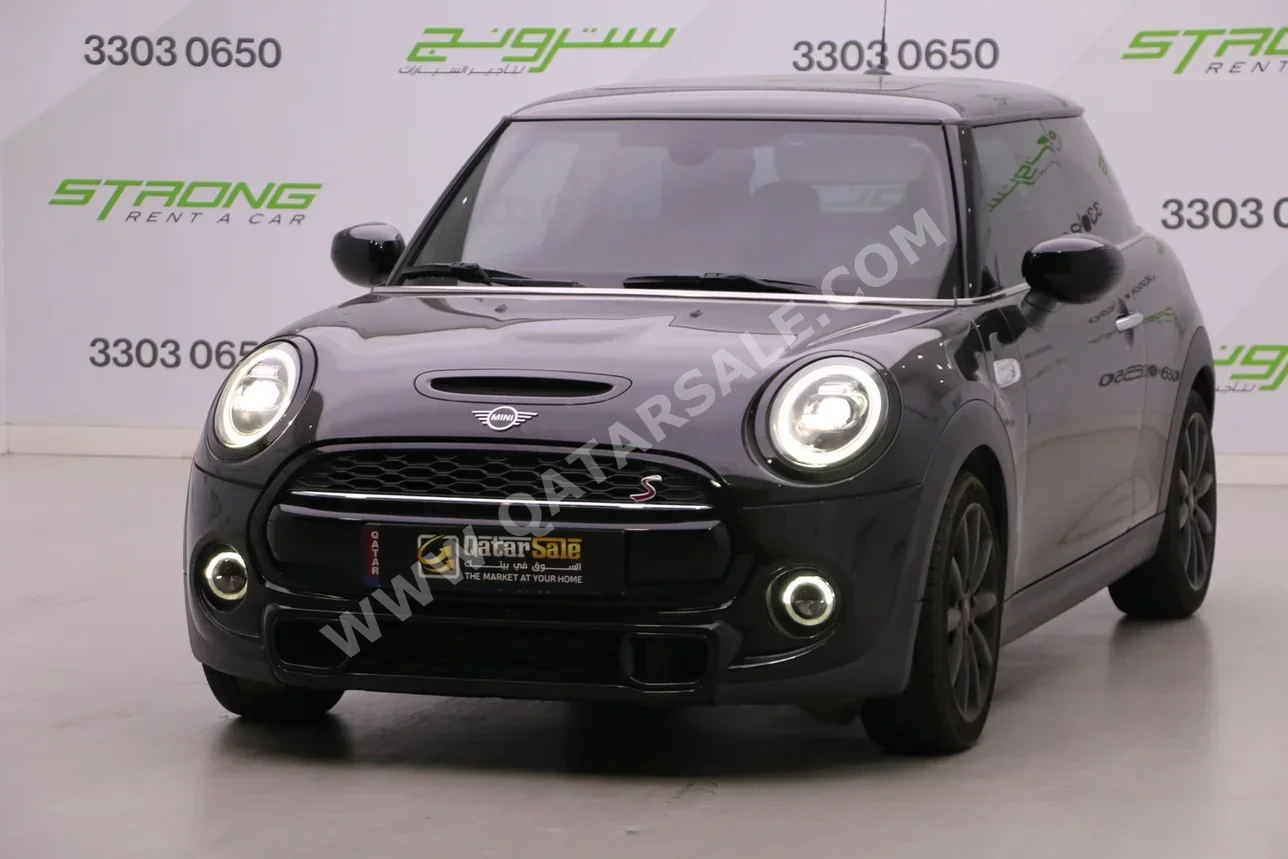 Mini  Cooper  S  2020  Automatic  20,000 Km  4 Cylinder  Front Wheel Drive (FWD)  Hatchback  Black