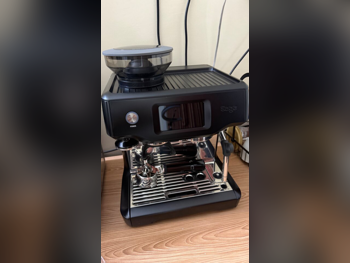 صانعات القهوة صانع قهوة اسبريسو  - بريفيل  - أسود  - 2 لتر