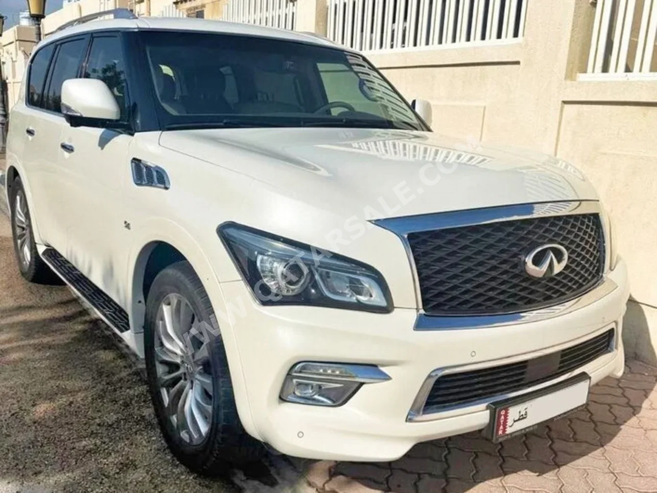 Infiniti  QX  80  2016  Automatic  181,000 Km  8 Cylinder  Four Wheel Drive (4WD)  SUV  White  With Warranty