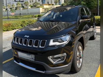 جييب  كومباس  ليميتيد  2021  اوتوماتيك  65,000 كم  4 سلندر  دفع رباعي  اس يو في  أسود  تحت الضمان