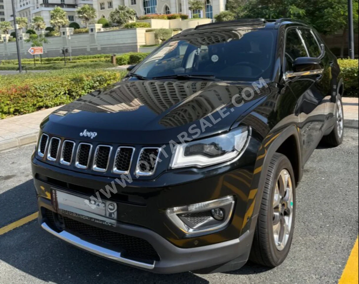 جييب كومباس ليميتيد 2021 اوتوماتيك 63,000 كم 4 سلندر دفع رباعي اس يو في أسود