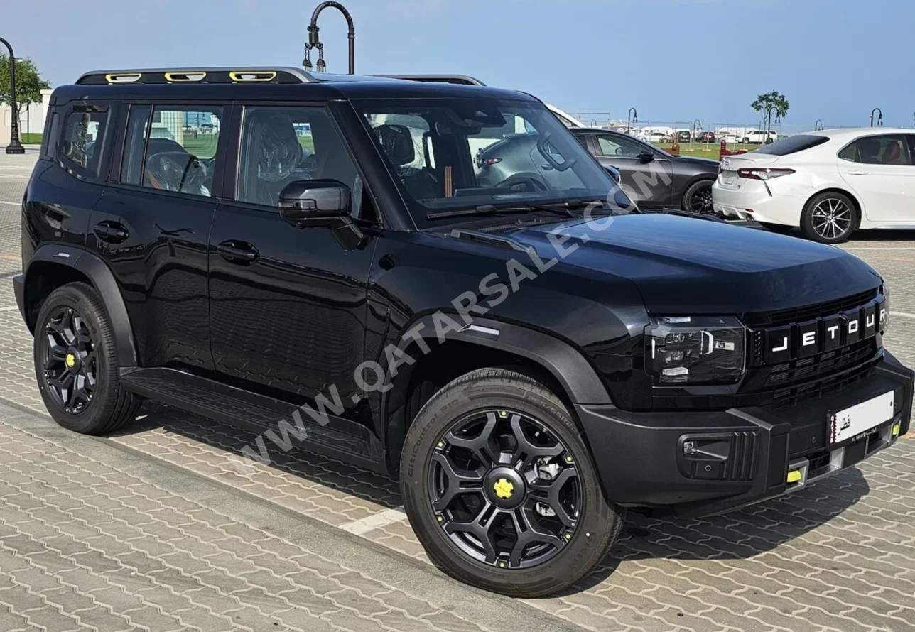 جيتور تي 2 لكجري 2026 تبترونك 0 كم 4 سلندر دفع رباعي اس يو في أسود تحت الضمان