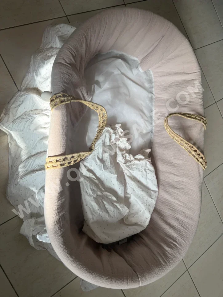 Kids Beds - Baby Crib