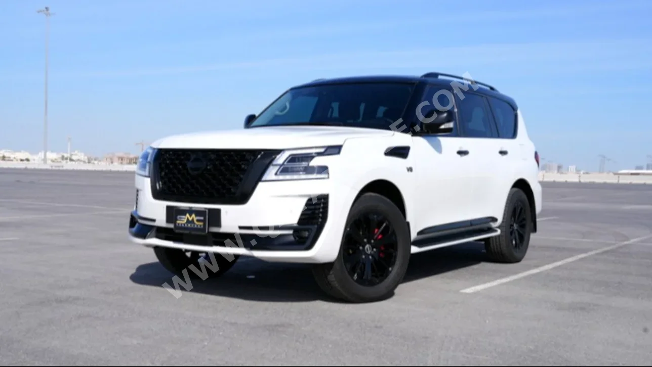 نيسان  باترول  ال اي  2024  اوتوماتيك  15,000 كم  8 سلندر  دفع رباعي  اس يو في  أبيض  تحت الضمان