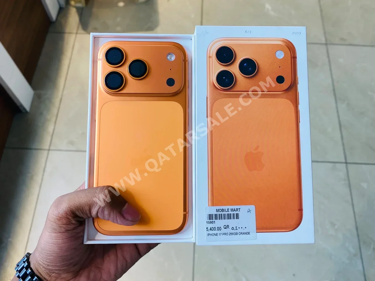 هواتف نقالة ابل - ايفون 17 - برو - برتقالي - 256 جيجابايت